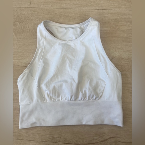 White High neck Lululemon Sports Bra Size 8 - Picture 1 of 3